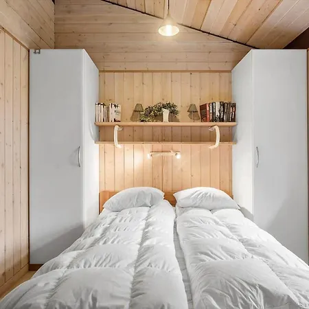 M346-vaeggerlose-skovlystvej-42 * Bøtø By