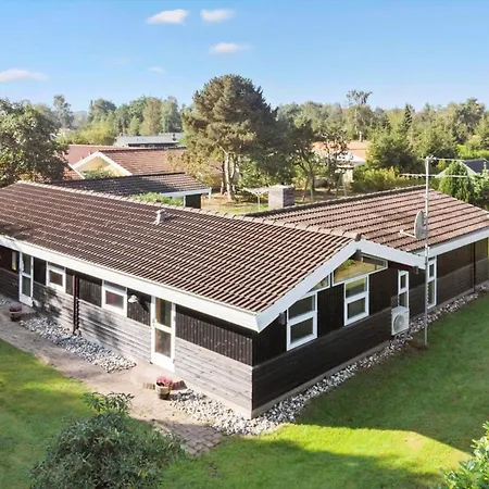 M346-vaeggerlose-skovlystvej-42