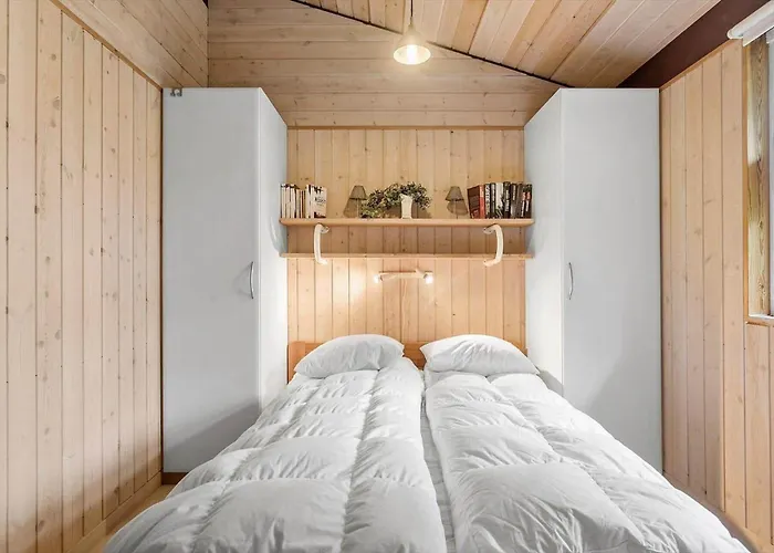 M346-vaeggerlose-skovlystvej-42 * Bøtø By